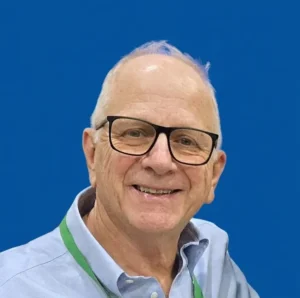 Professional portrait of Raul Fernandez, Co-Founder and Managing Partner of AgroPrime Produce.